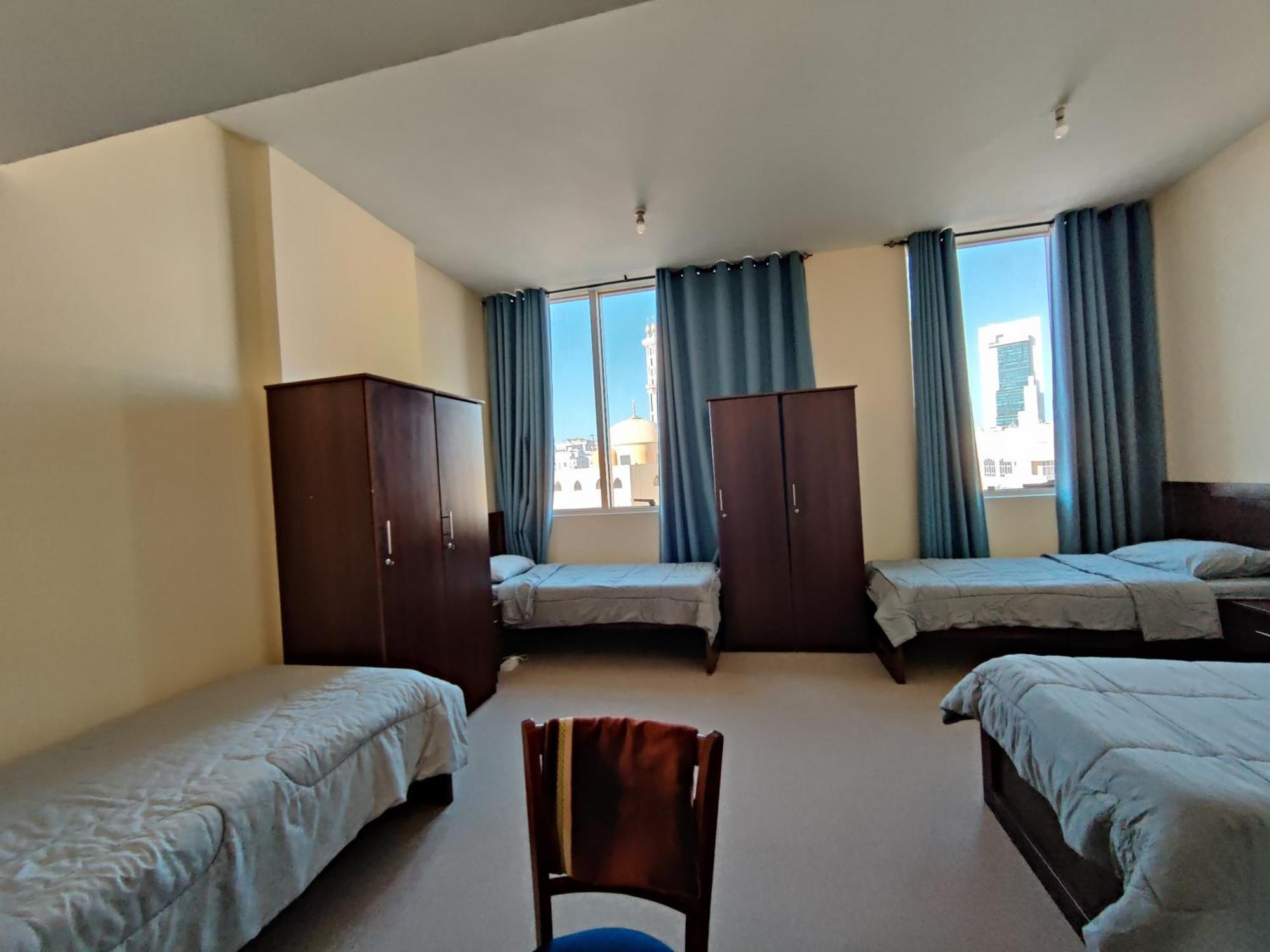 Oasis Hostel Abu Dhabi Esterno foto